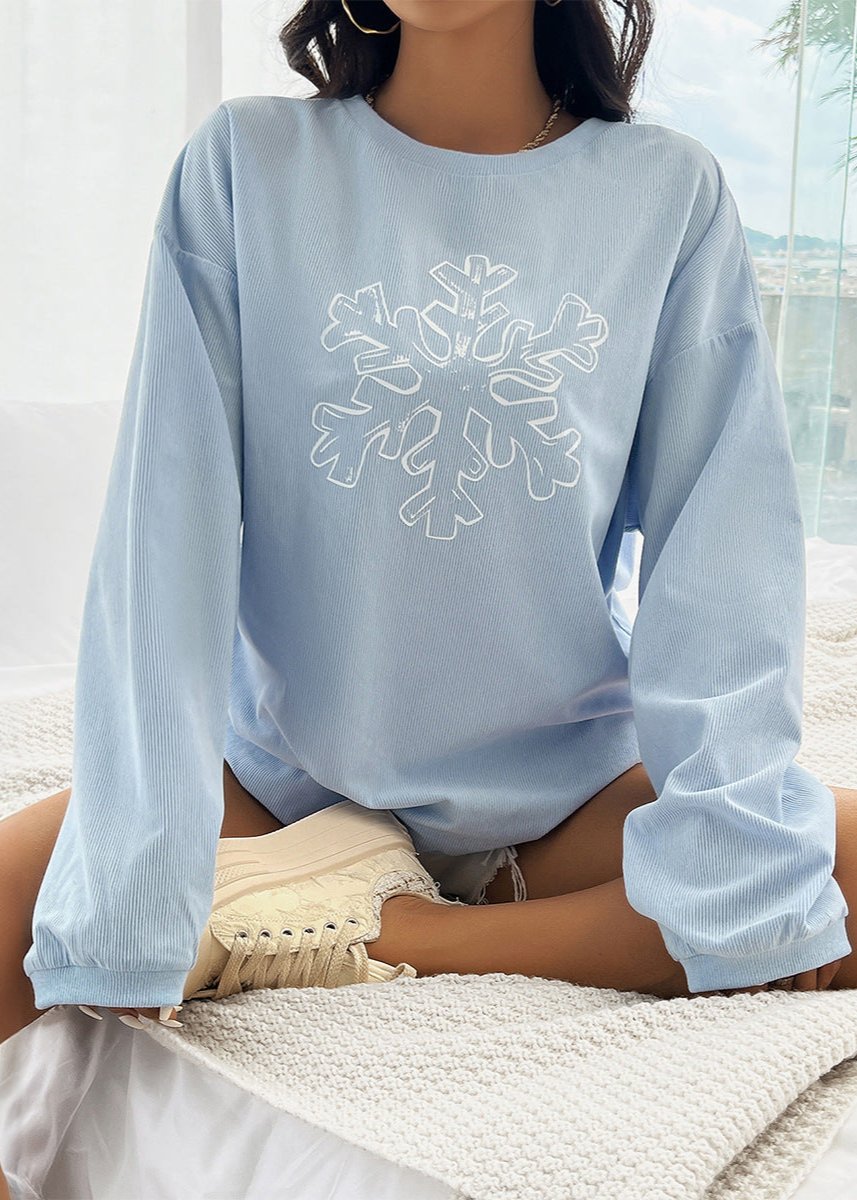 Frosty Snowflake Graphic Pullover Sweater