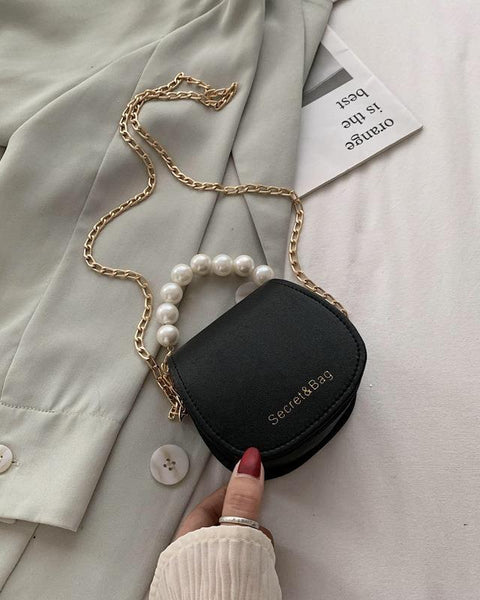 Pearl-Elegance Crossbody Bag