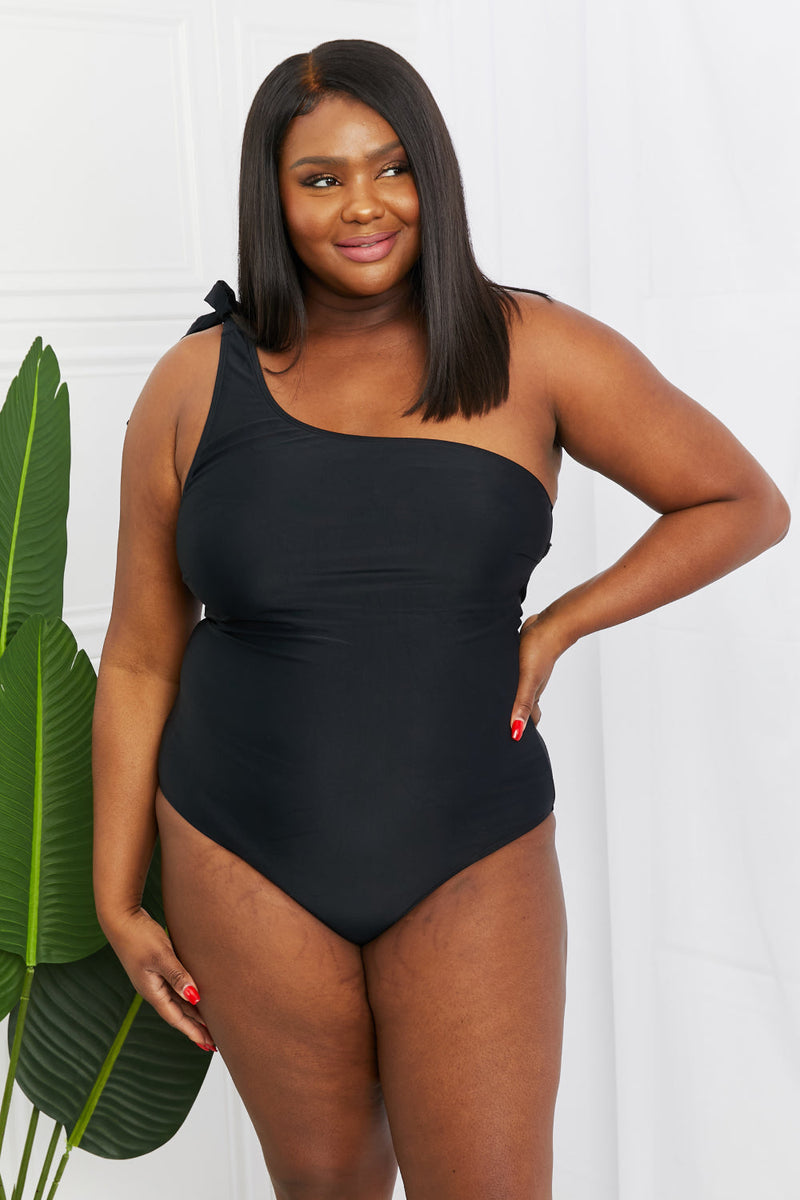 Maillot de bain une pièce asymétrique à une épaule Marisol