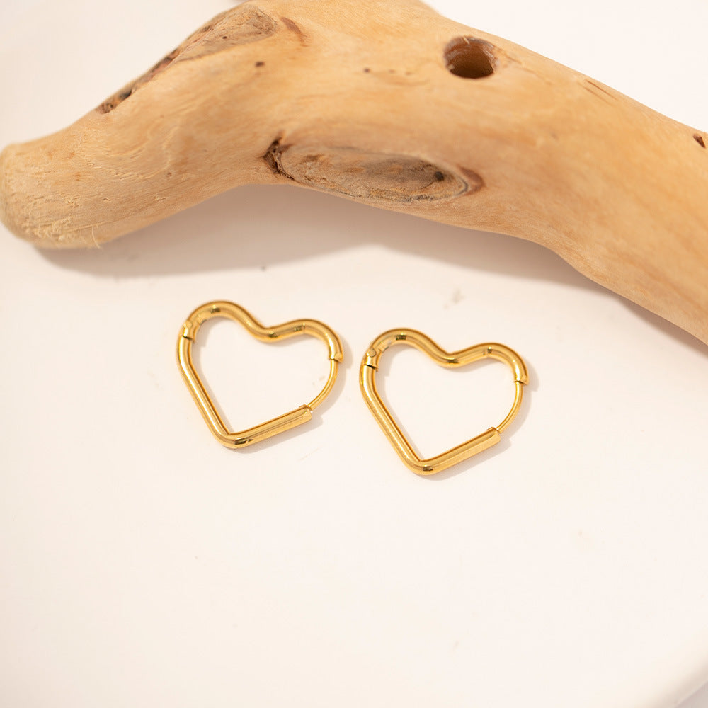 Amora Heart Earrings