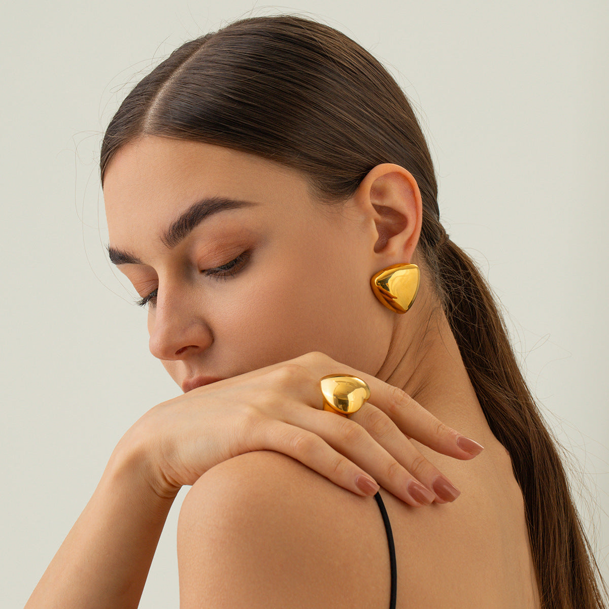 Arden Gold Stud Earrings