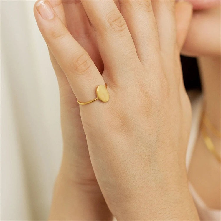 Aria Minimalist Gold Ring