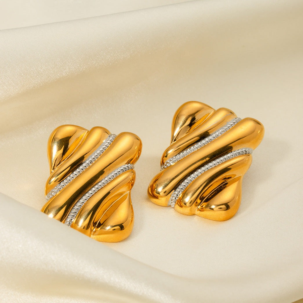 Aurelia Wave Gold Earrings