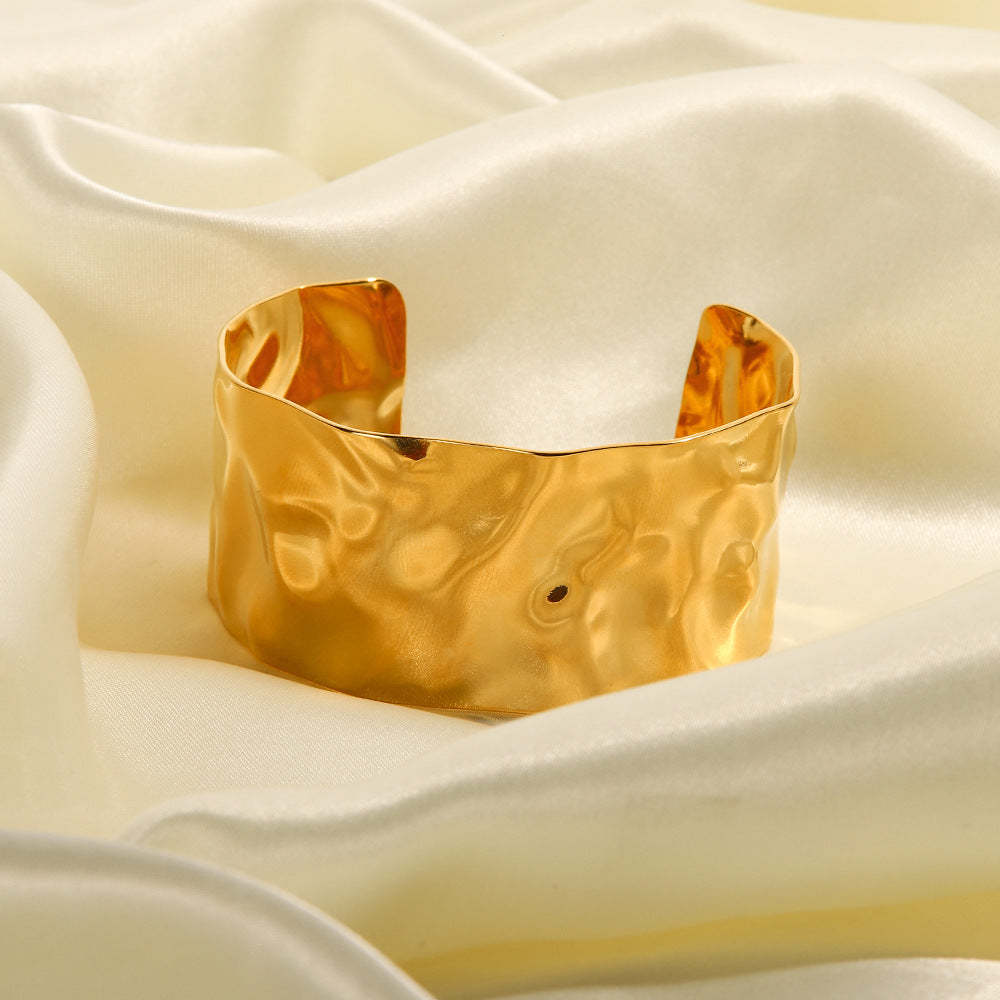 Aurora Hammered Gold Cuff