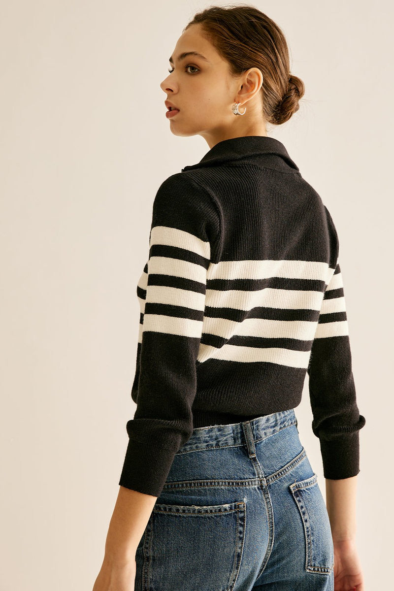 Zipper Striped Knit Sweater - Modern Casual Look