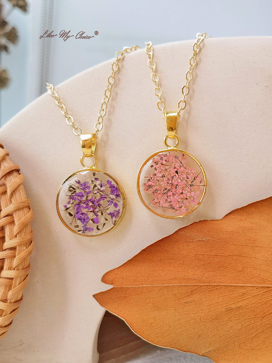 Queen Anne Lace Flower Botanical Pendant Gold Circle Necklace