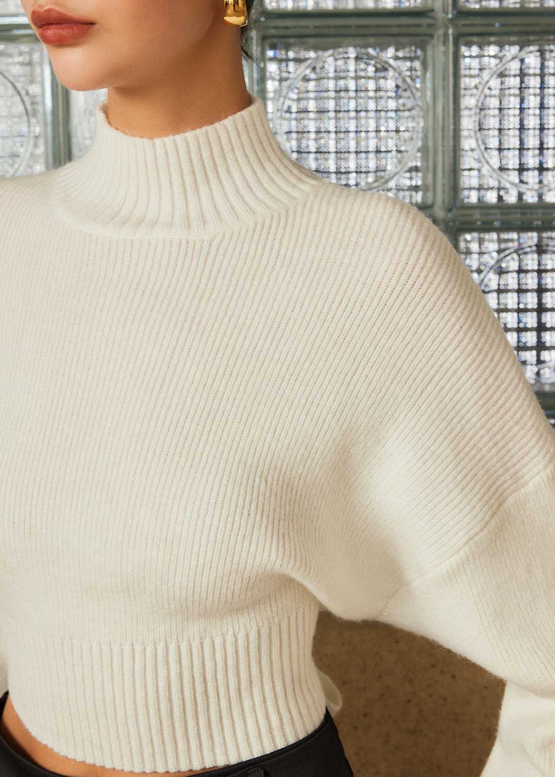 Elegant Open-Back Bow Sweater