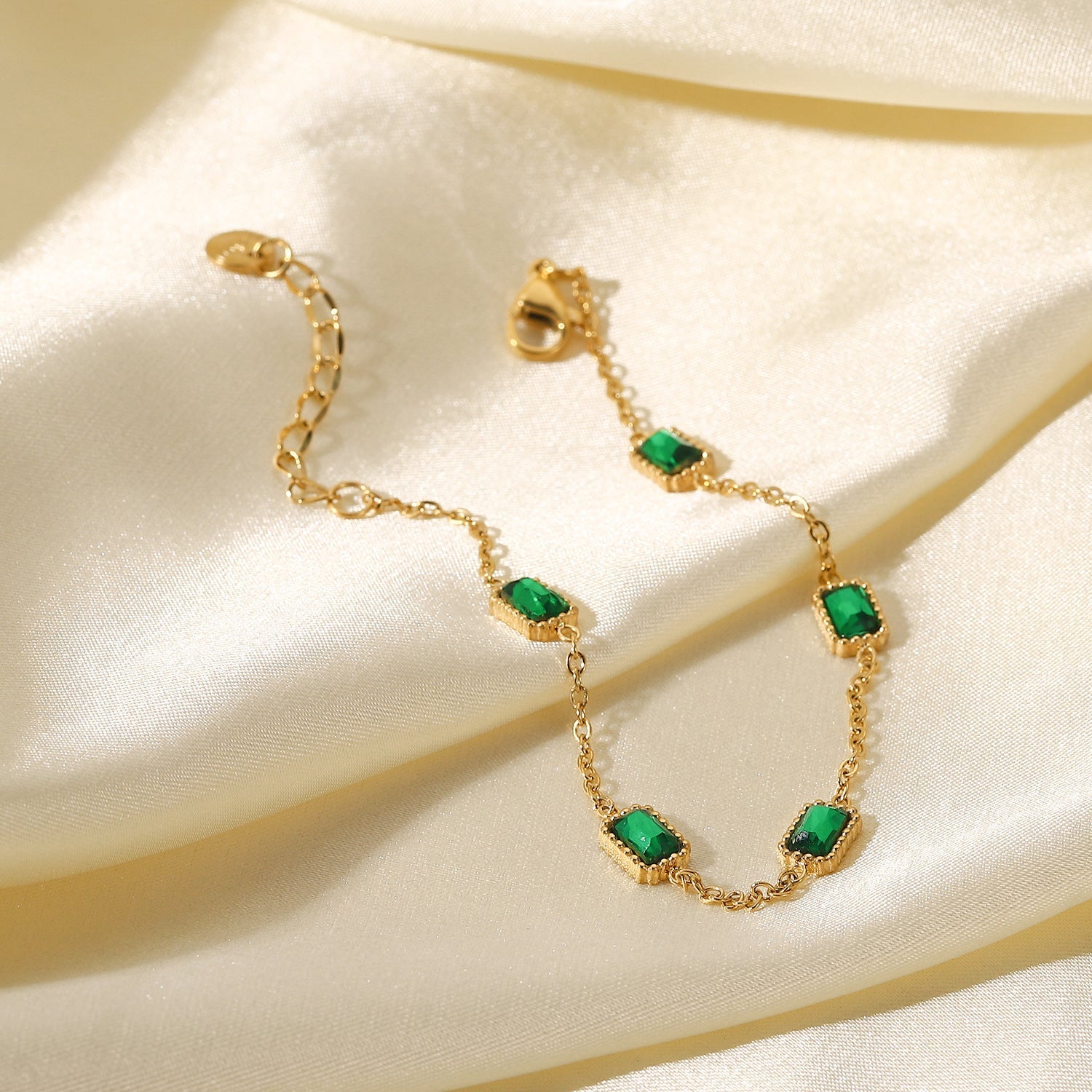 Emerald Allure Gold Bracelet