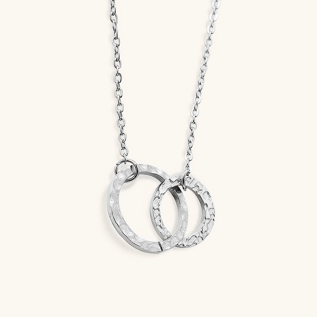 Eternal Circle - Gold Hoop Necklace