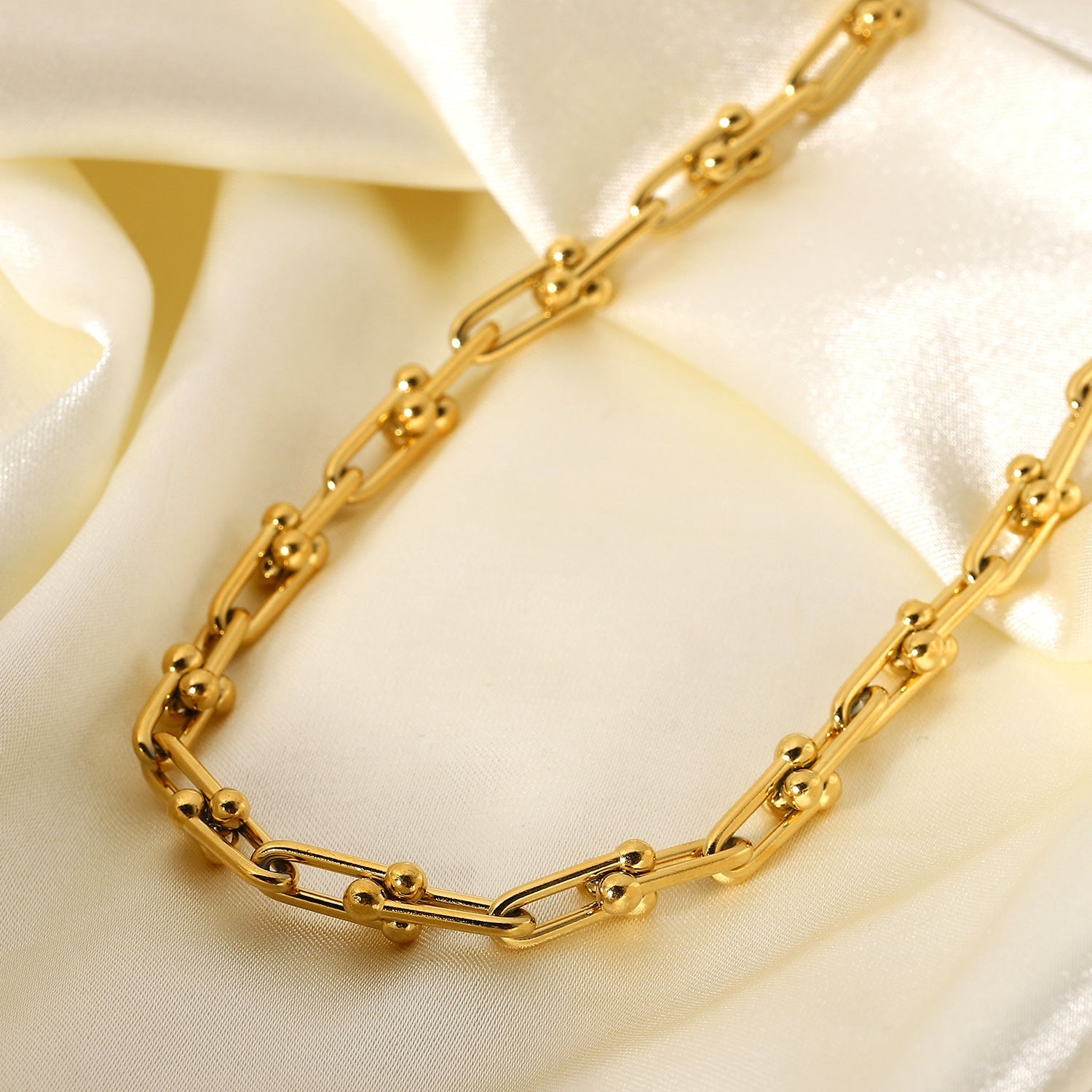 Golden Flow - Linked Chain Necklace