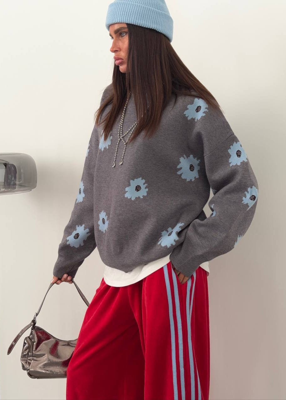 Floral Crew Neck Knit Sweater with Relaxed Fit