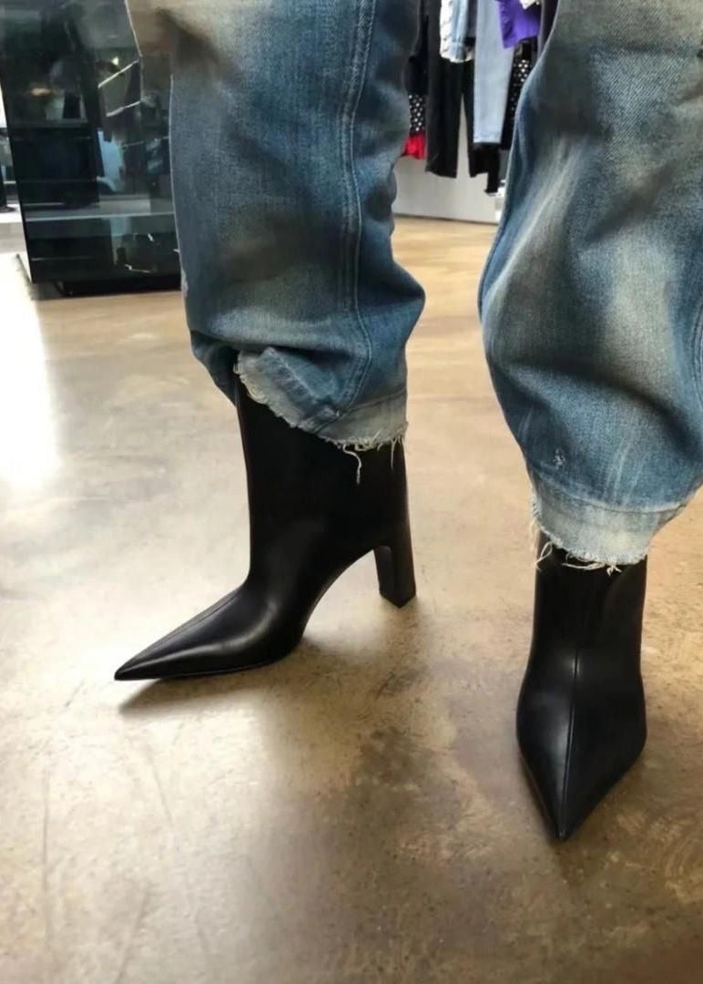 Black Pointed-Toe Ankle Boots with Sculpted Block Heel
