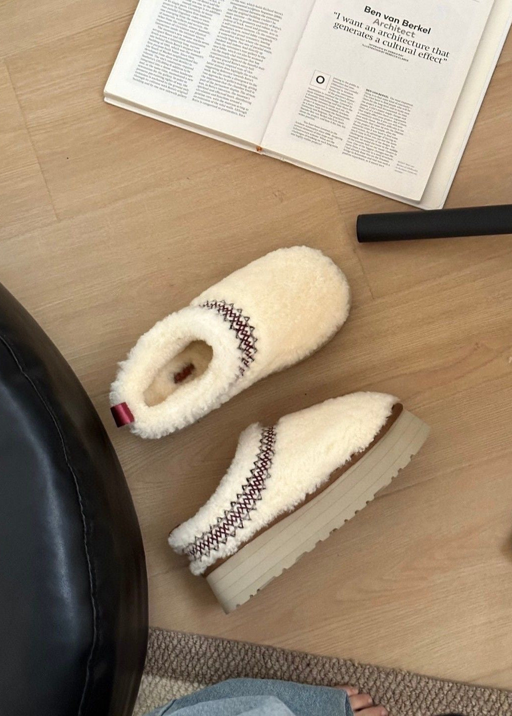 Teddy Fleece Platform Slippers with Contrast Stitching