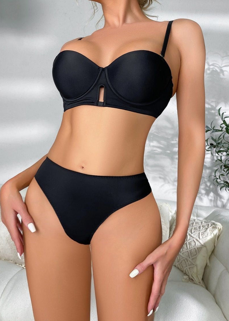 Padded Underwire Lingerie Set – Push Up Bra and Matching Panties