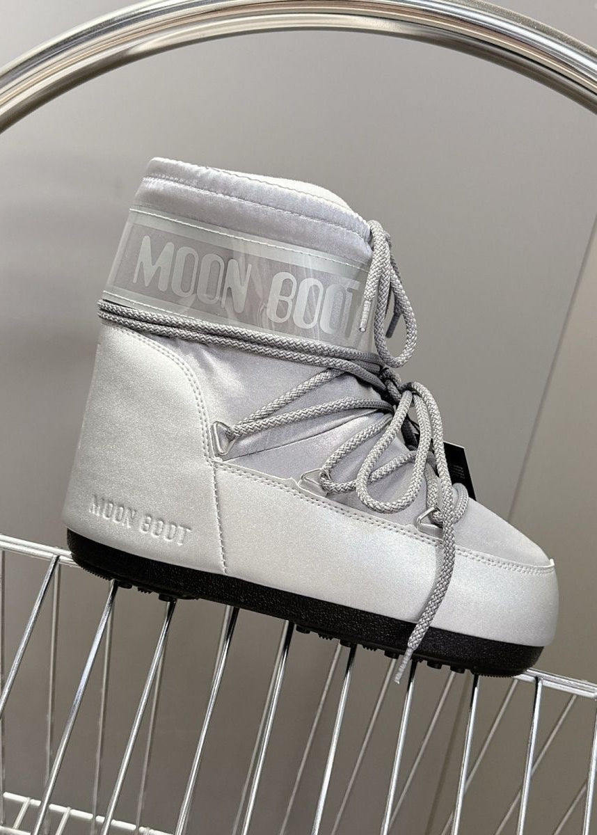 Lace-Up Platform Snow Boots with Padded Ankle Cuff
