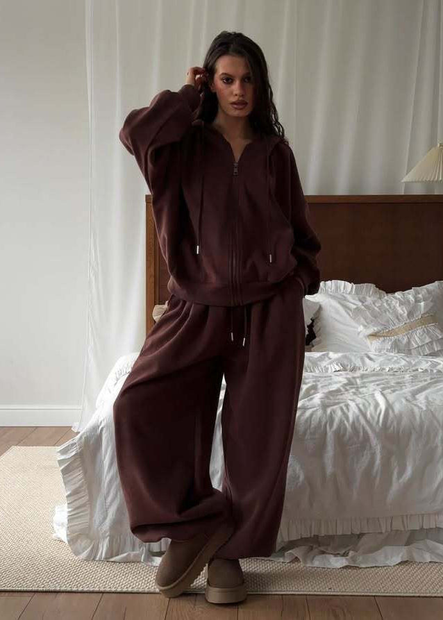 Chocolate Brown Zip-Up Hoodie Set – Relaxed Fit Loungewear for Women