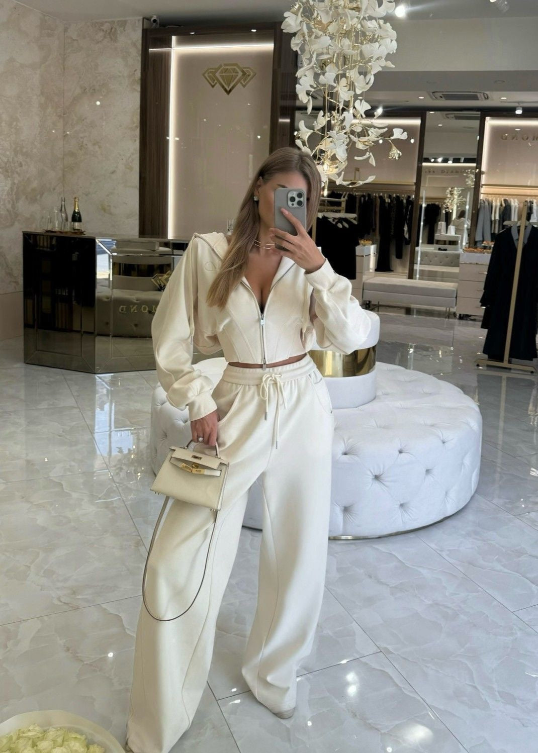 Oversized Hoodie Set – Gray Zip-Up Hoodie and Wide-Leg Pants