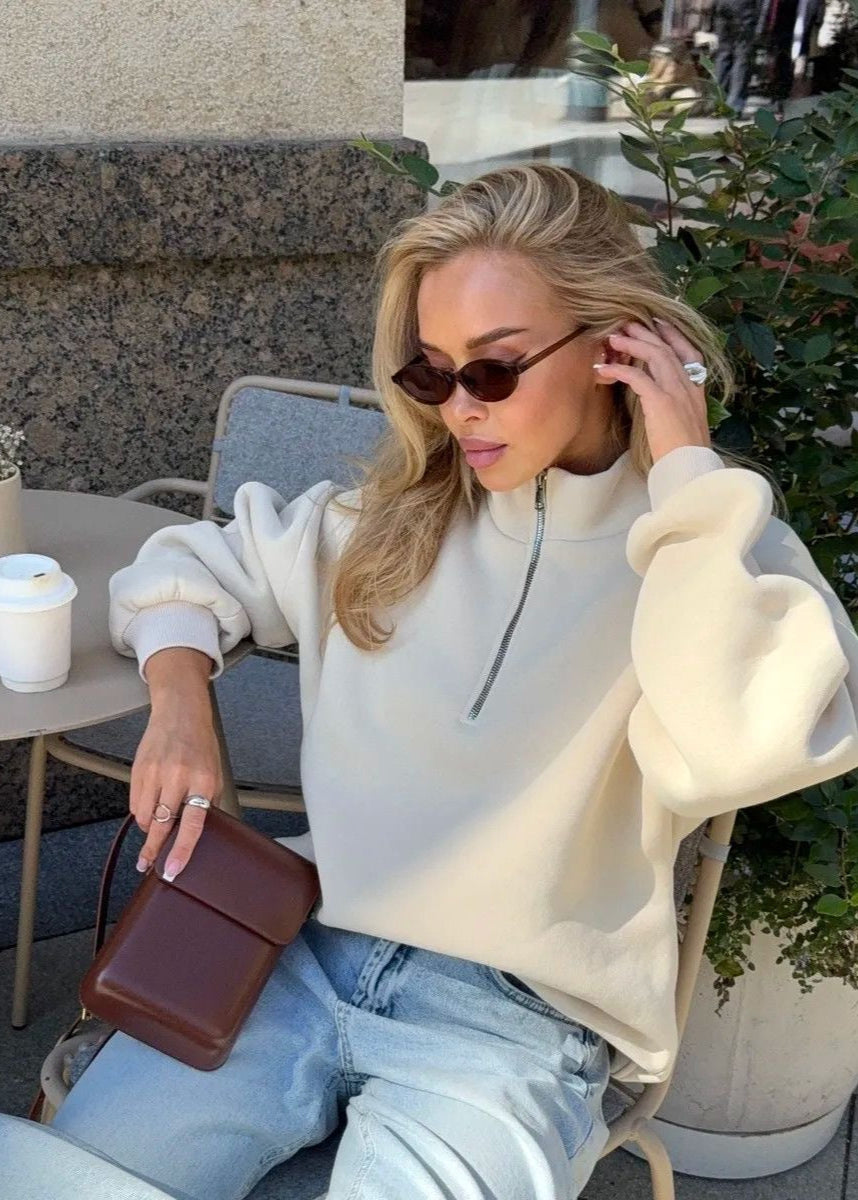 Beige Half-Zip Oversized Sweatshirt – Cozy Pullover for Women