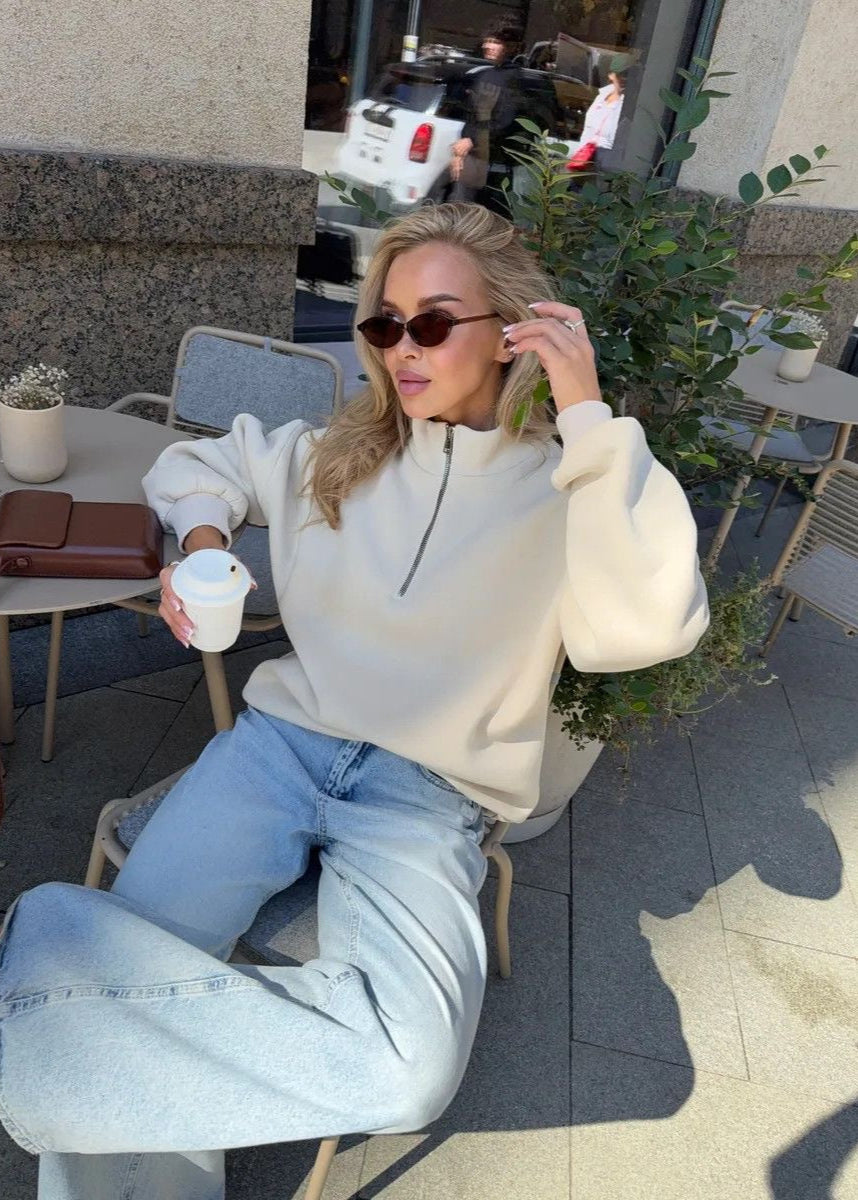 Beige Half-Zip Oversized Sweatshirt – Cozy Pullover for Women