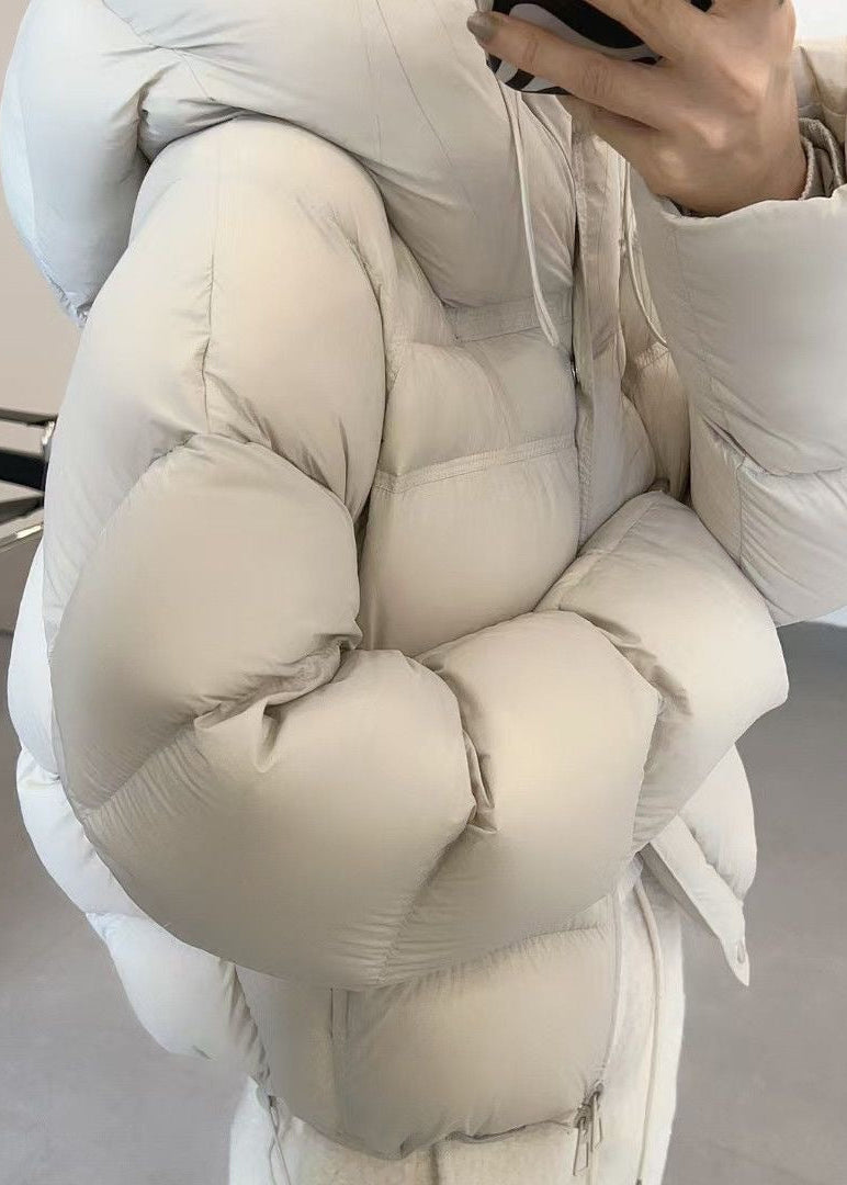 Chaqueta acolchada extragrande Lyra – Abrigo de invierno cálido con capucha en marfil