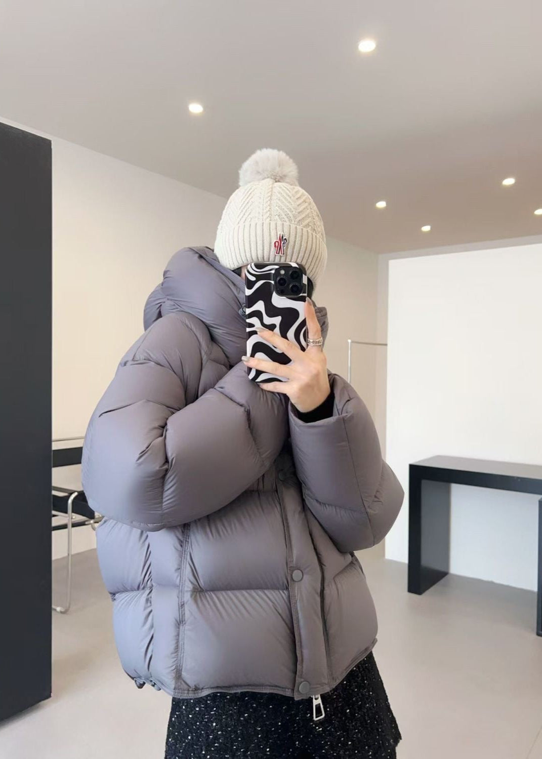 Chaqueta acolchada extragrande Lyra – Abrigo de invierno cálido con capucha en marfil