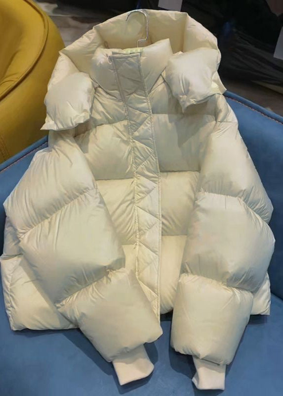Chaqueta acolchada extragrande Lyra – Abrigo de invierno cálido con capucha en marfil
