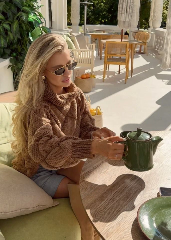 Cocoa Chunky Knit Oversized Turtleneck Sweater