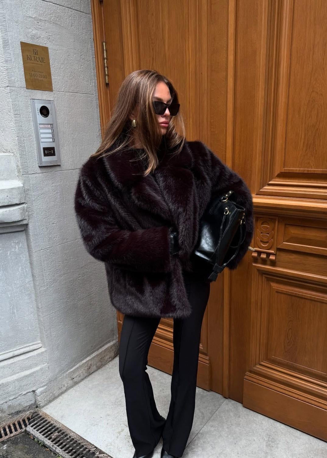 Velora Plush Faux Fur Coat – Soft Touch Winter Jacket