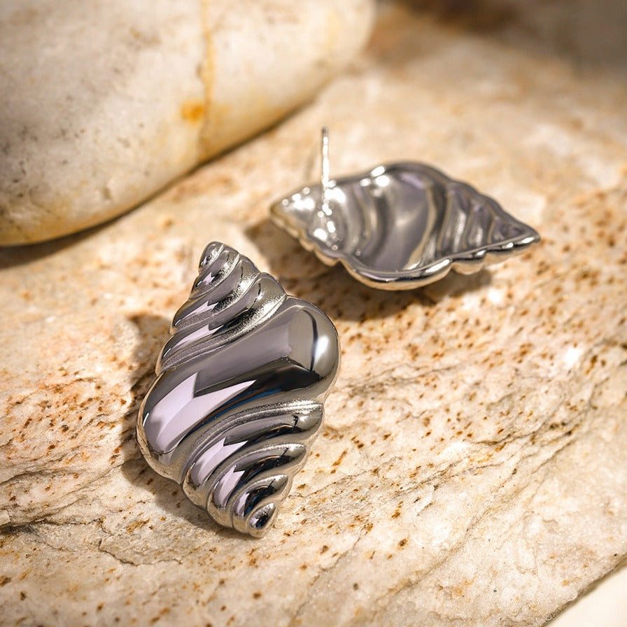 Lyra Silver Shell Earrings