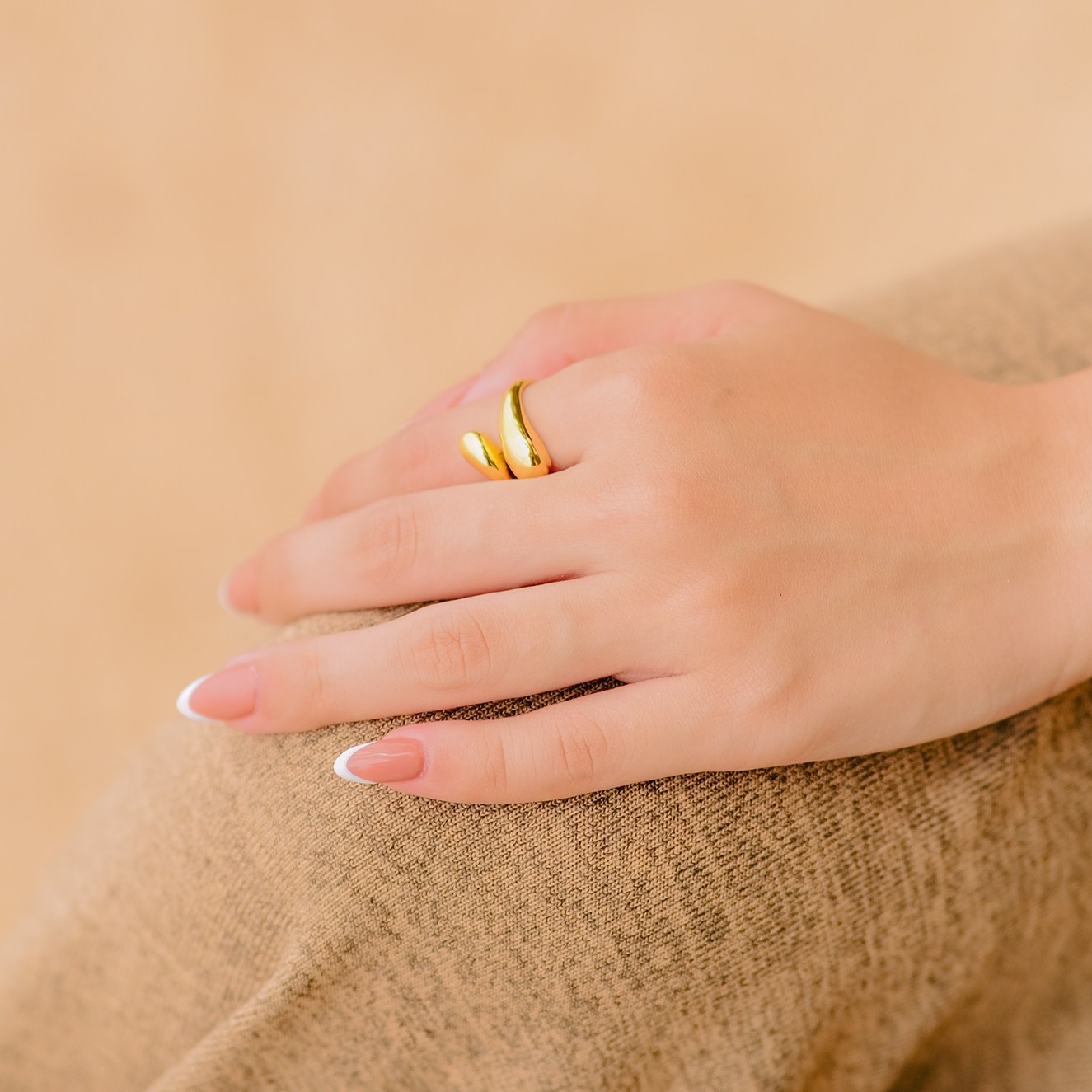 Mila - Modern Organic Gold Ring