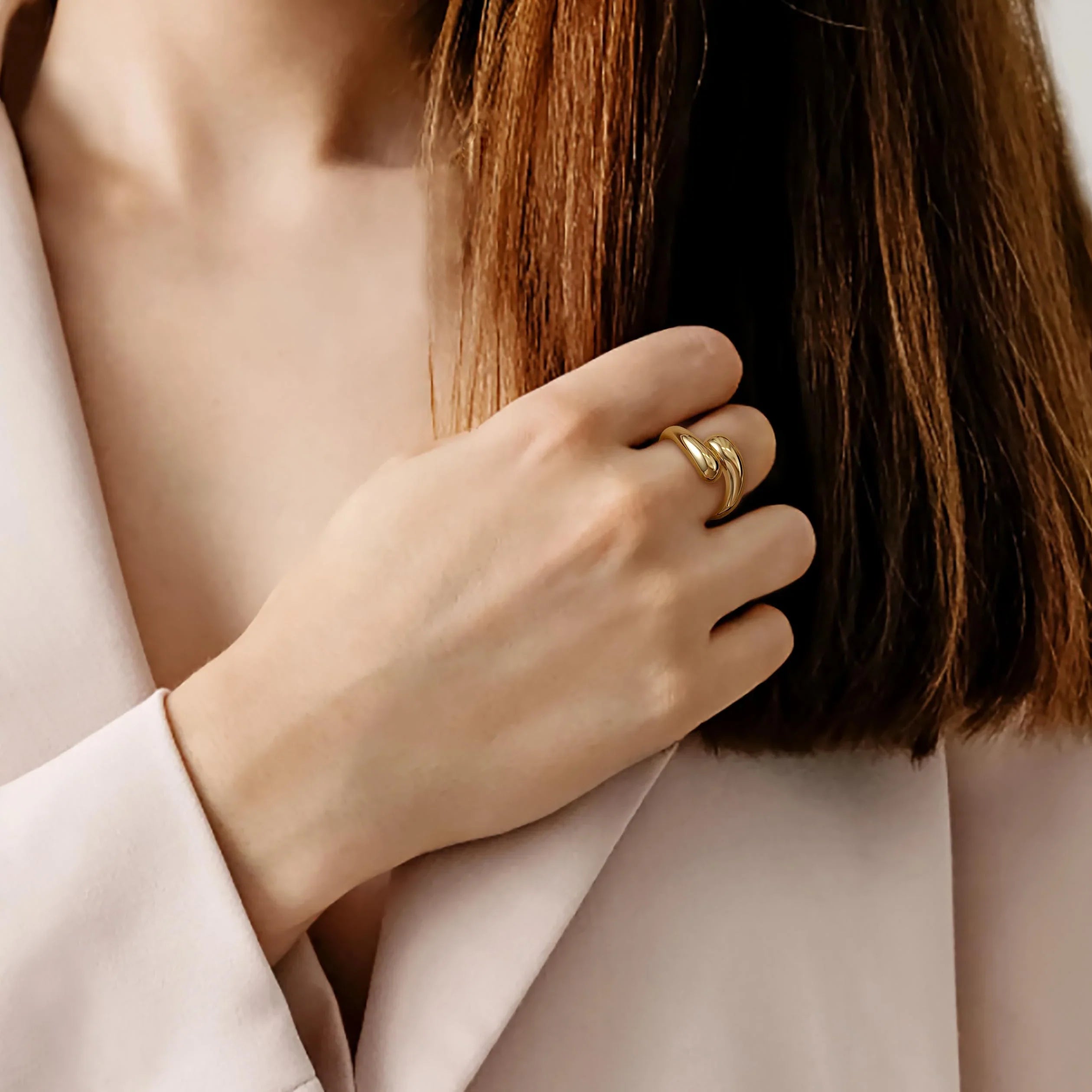 Mila - Modern Organic Gold Ring