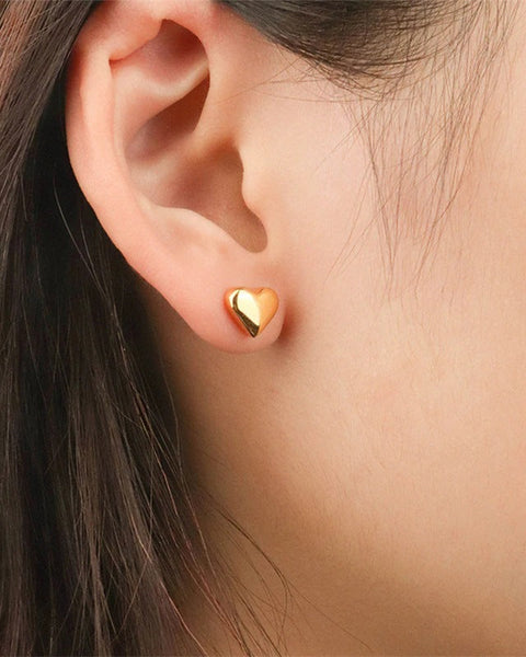 Mila Heart - Gold Stud Earrings