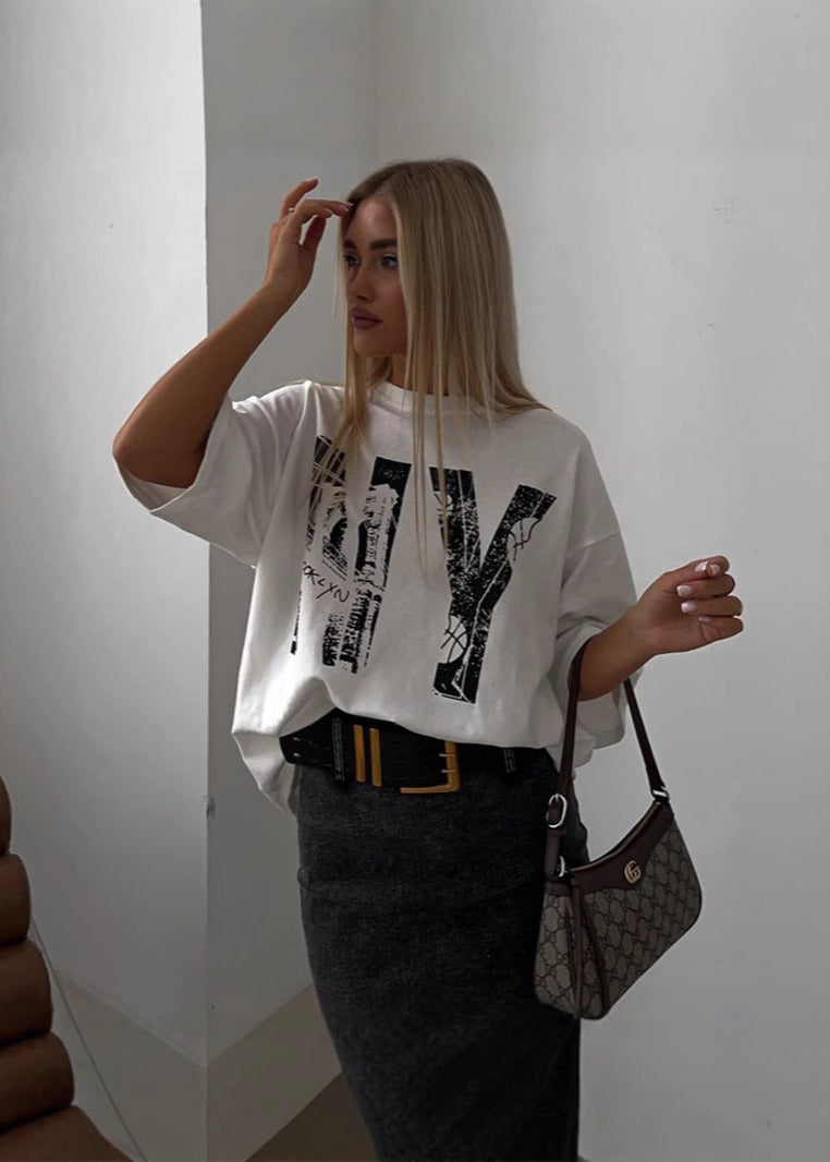 Brooklyn Edge - Oversized Graphic T-Shirt