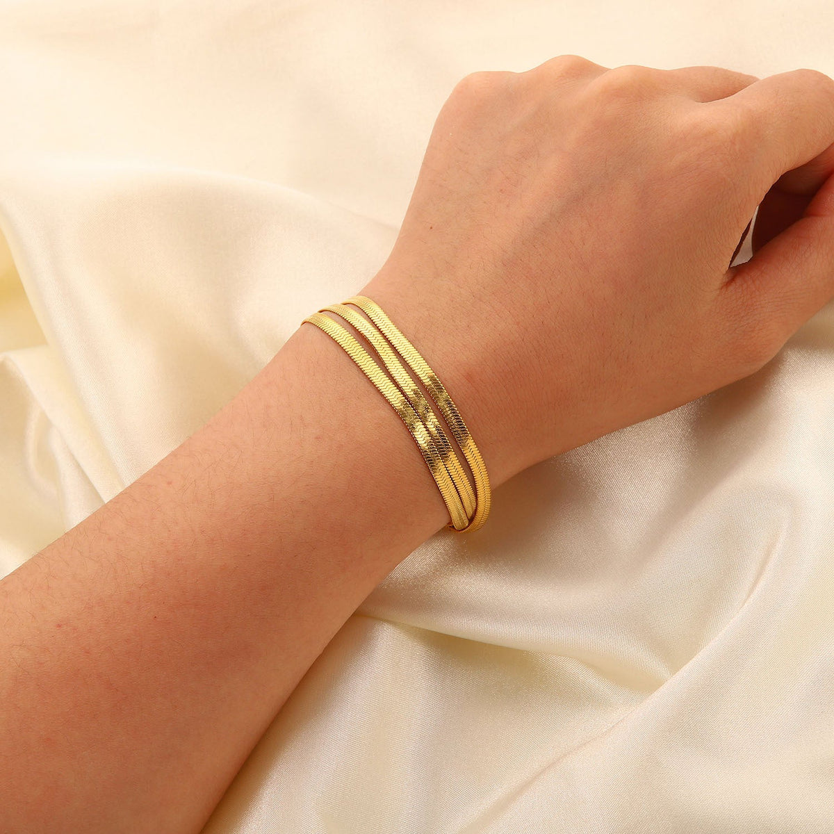 Soleil Layers - Gold Bracelet