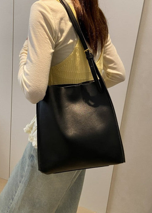 Carrera - Structured PU Leather Tote with Shoulder Strap