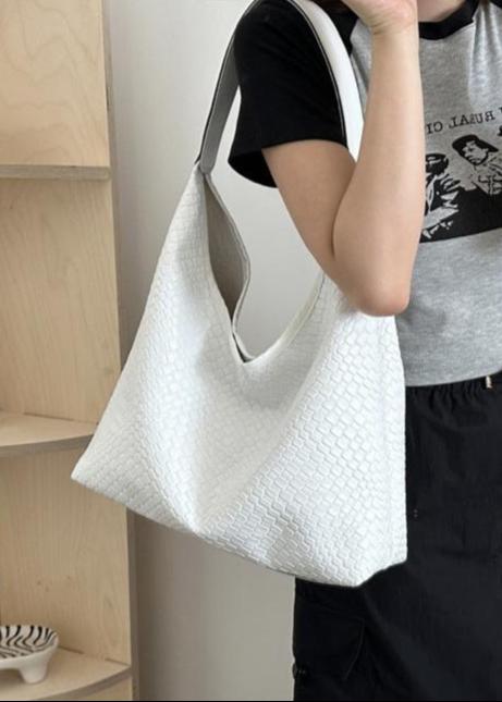 Sac à bandoulière hobo en texture tissée