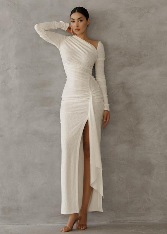 Ivory Elegance Maxi-jurk met Asymmetrische Drapering