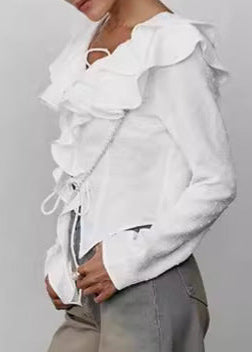 Delphine - Blouse à lacets froncée en dentelle