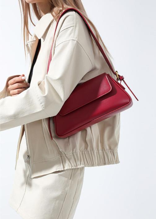 Minimalist-Elegance Crossbody