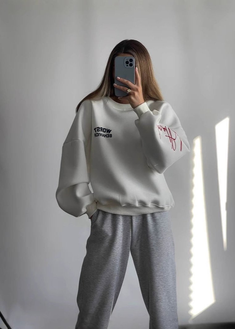 Geborduurd Oversized Sweatshirt - Dikke Letters