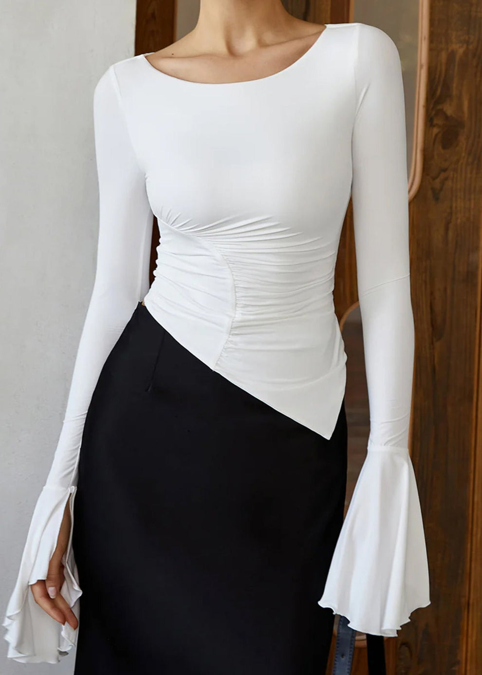 Elise Ruched FlaRed Sleeve Top