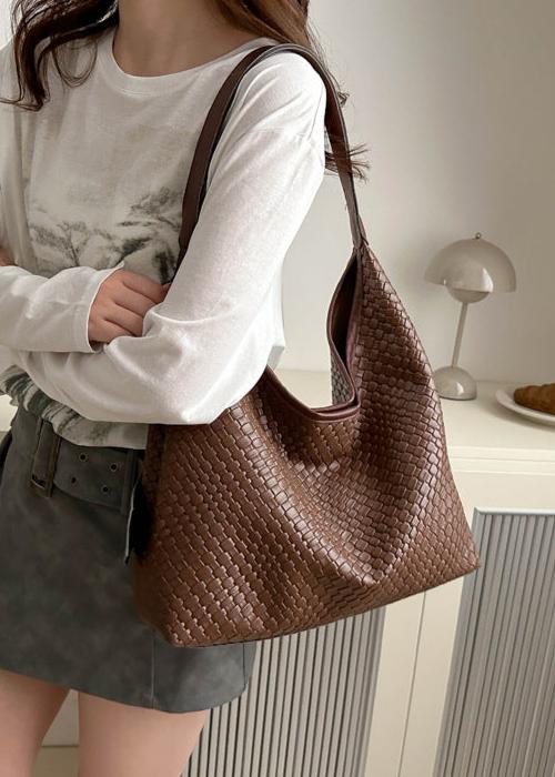 Sac à bandoulière hobo en texture tissée