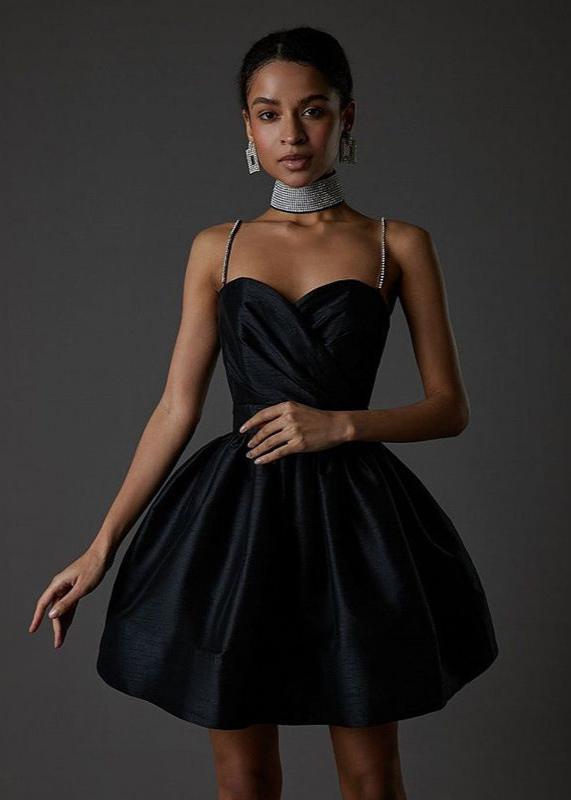 Luxe Satin Cocktailkleid