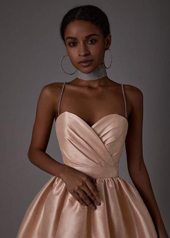 Luxe Satin Cocktailkleid