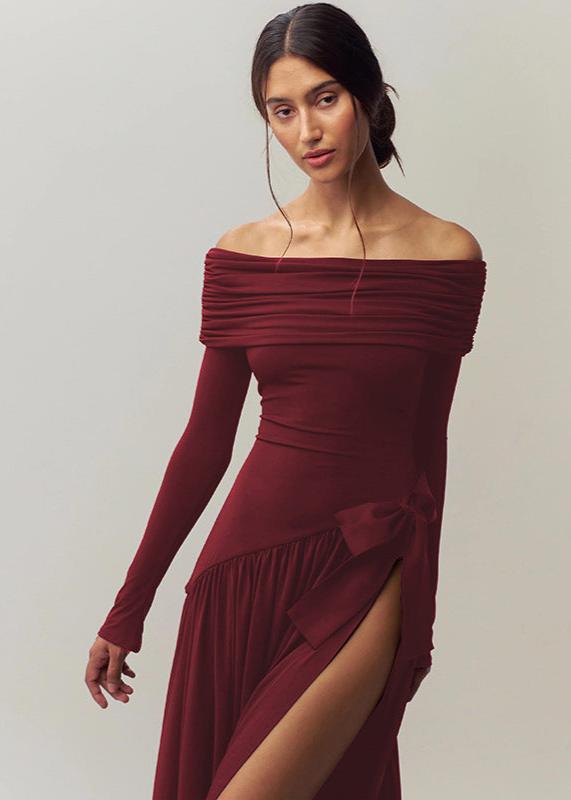 Robe Off-Shoulder Élégance Ruby