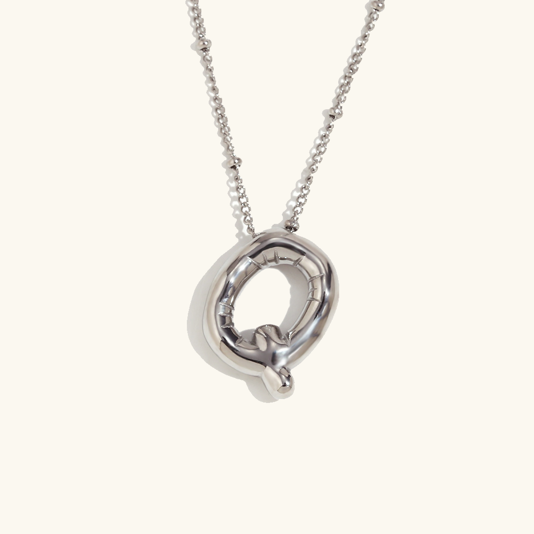 Lettre aérienne - Collier avec initiale en or