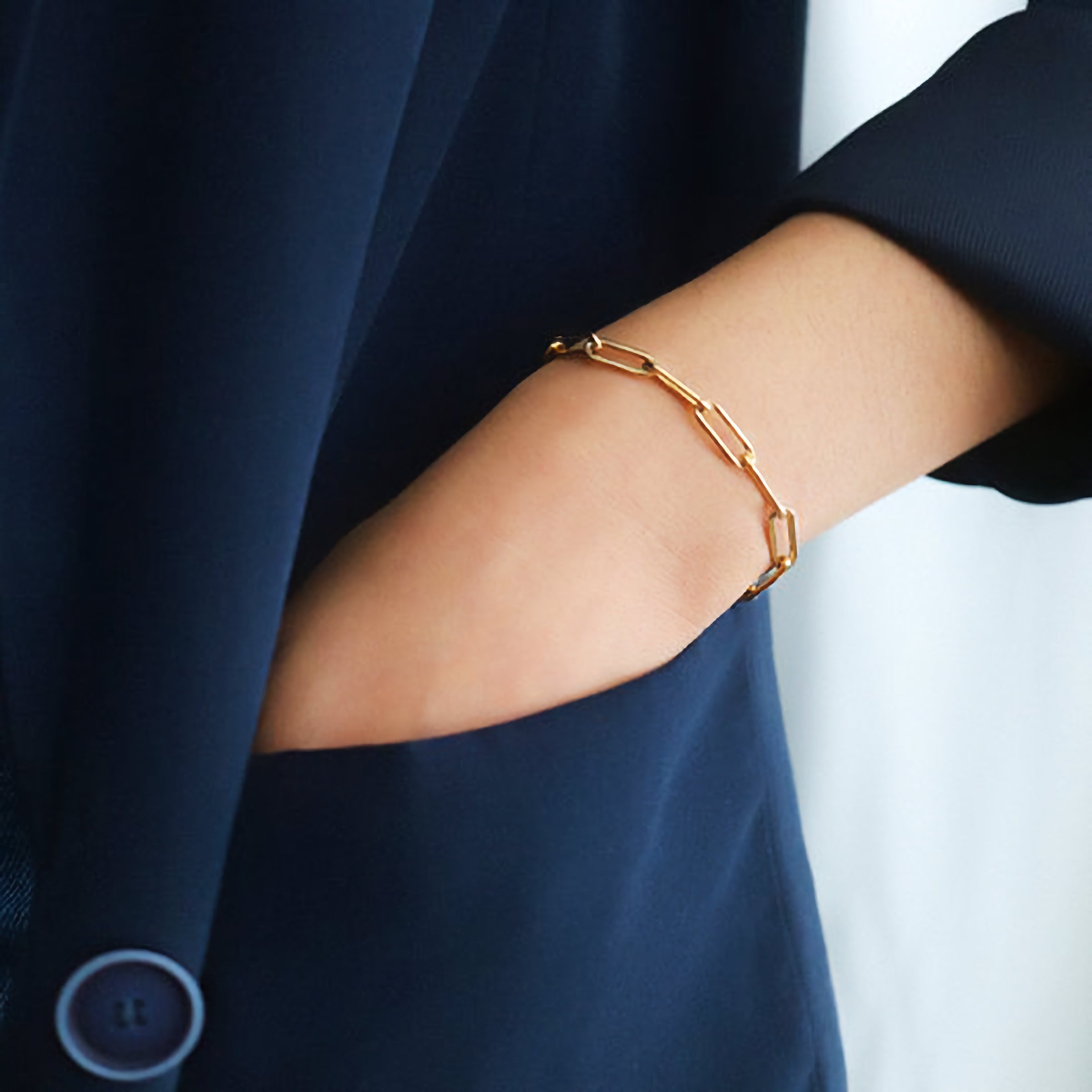 Radiant Gold Paperclip Bracelet