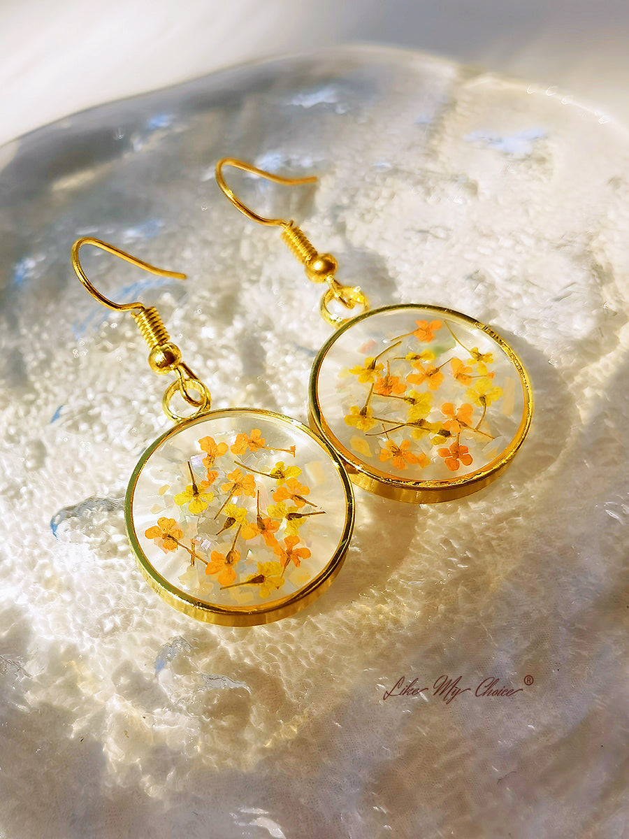 Pressed Flower Earrings - Yellow Lily Resin