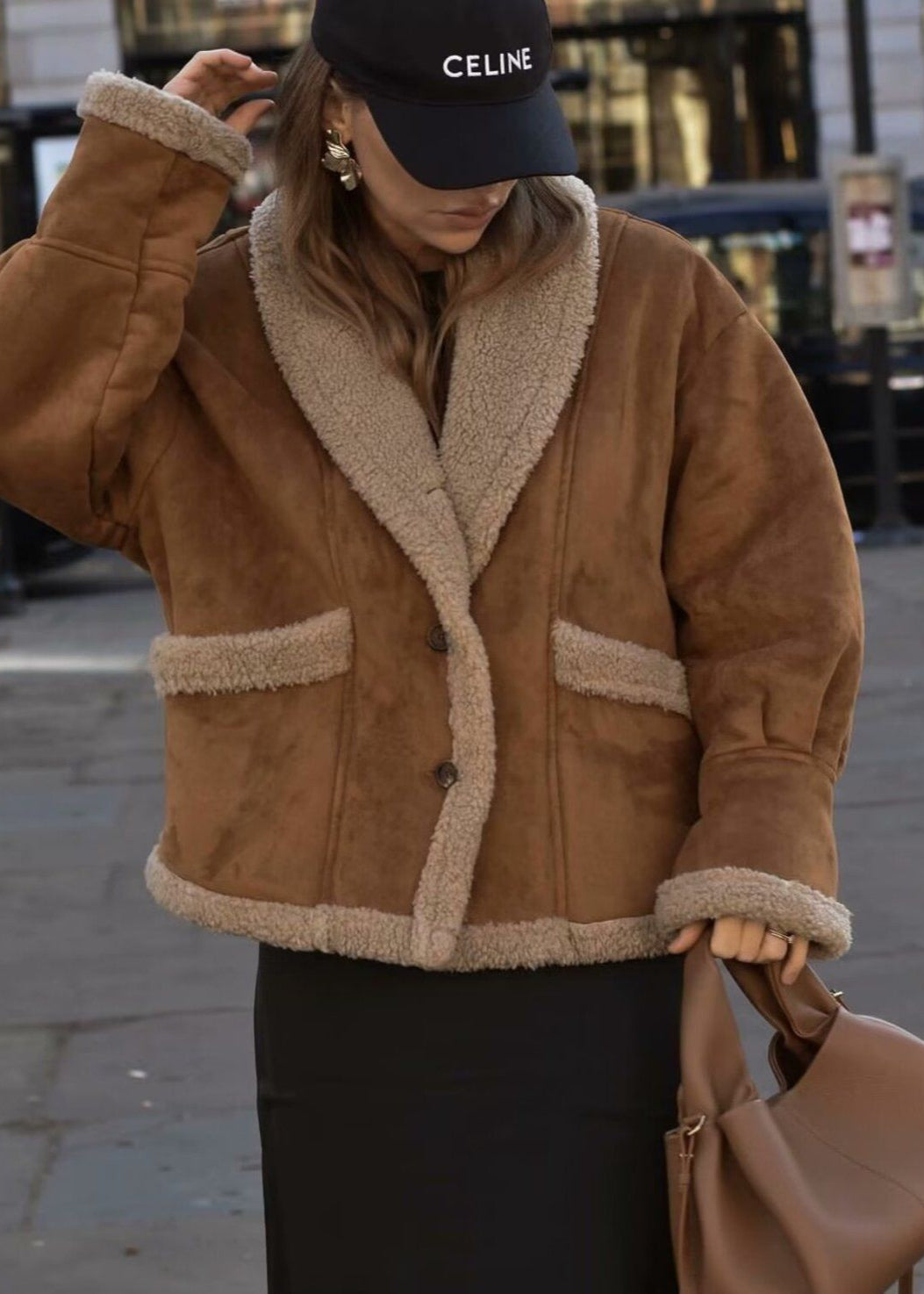 Abrigo sable forrado de piel de oveja – Chaqueta marrón de ante sintético con interior de peluche
