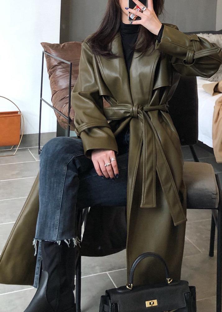 Trench-coat ceinturé en similicuir olive